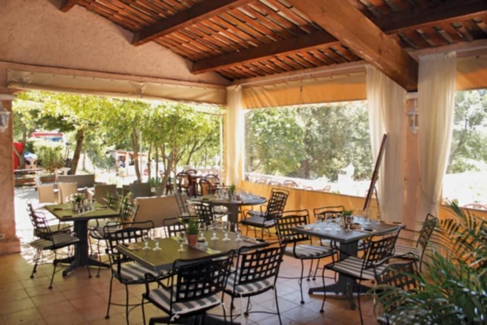 Camping Domaine De Chanteraine Les Salles-sur-Verdon Ngoại thất bức ảnh