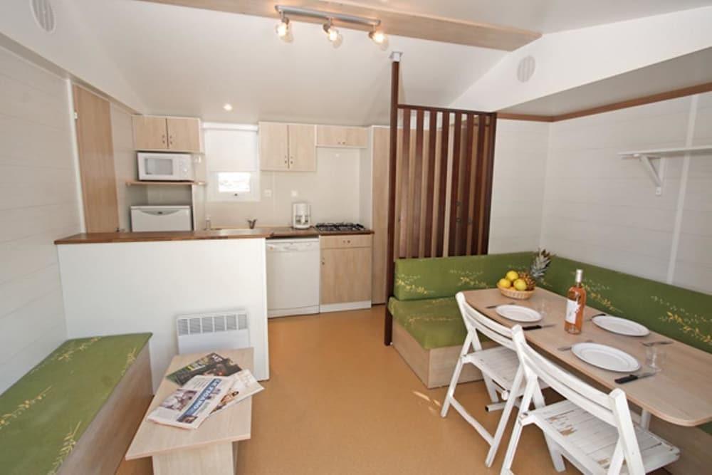 Camping Domaine De Chanteraine Les Salles-sur-Verdon Ngoại thất bức ảnh